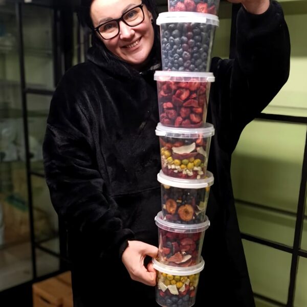 Gatavā produkcija saimniecei Anetei rokās